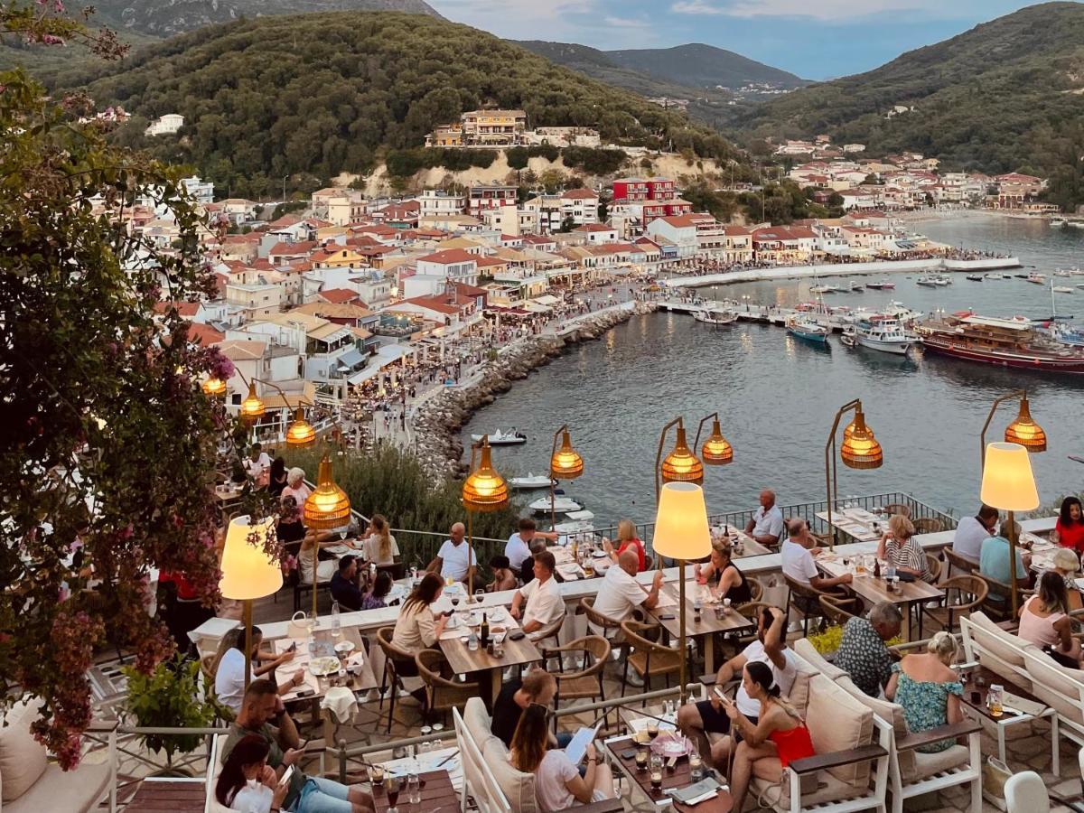 Alekas Parga Apartments Экстерьер фото
